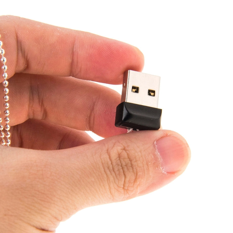 16GB USB Flash Drive for PC and Laptop - Gaming Accessory