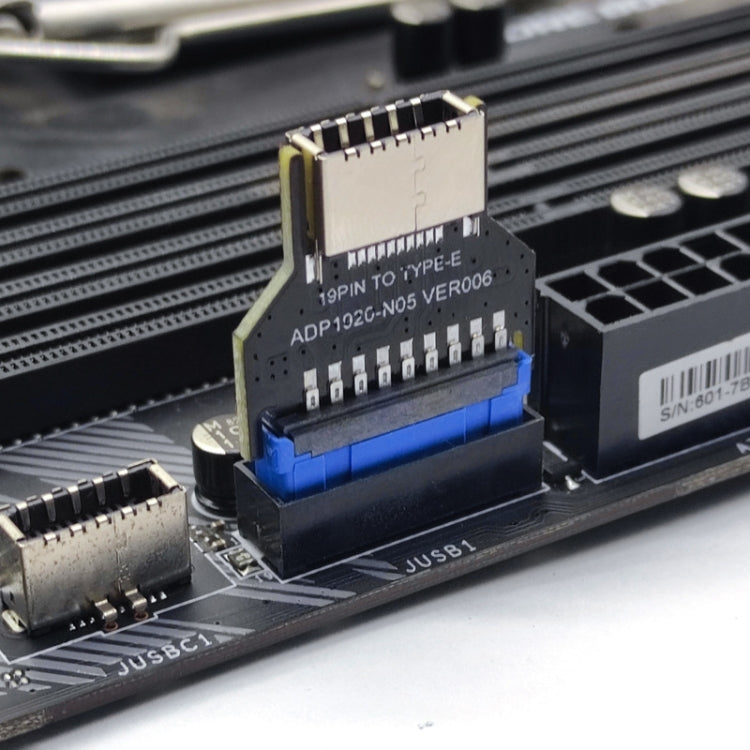 USB 3.0 19-Pin Adapter for PC - Practical Extension