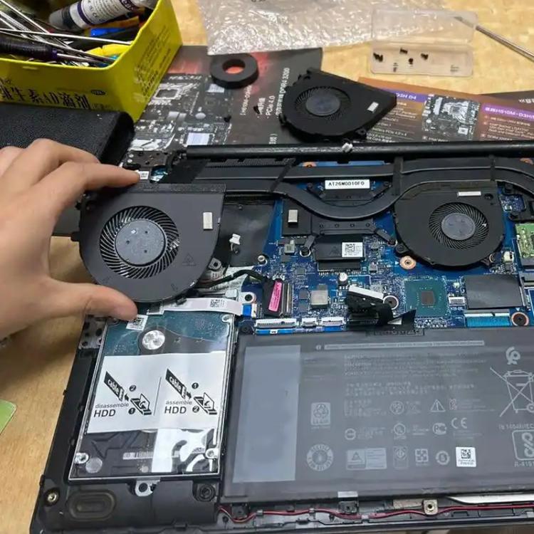 Accessoire PC : Ventilateur de processeur Dell Latitude 7480